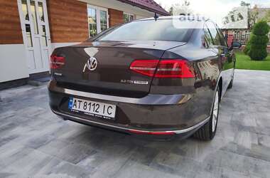 Седан Volkswagen Passat 2015 в Коломые