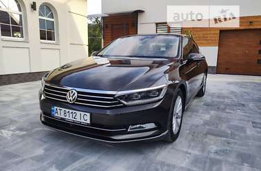 Седан Volkswagen Passat 2015 в Коломые