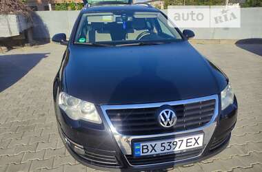 Универсал Volkswagen Passat 2009 в Староконстантинове