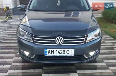 Универсал Volkswagen Passat 2013 в 