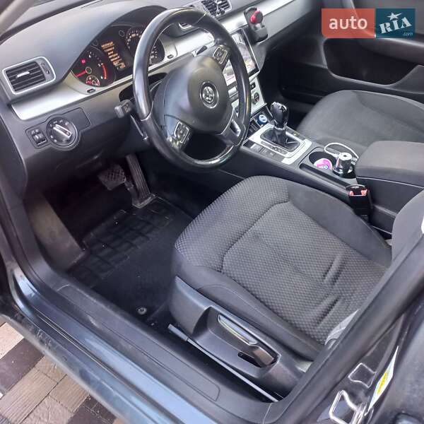 Универсал Volkswagen Passat 2013 в Черняхове фото 33 Универсал Volkswagen Passat 2013 в Черняхове