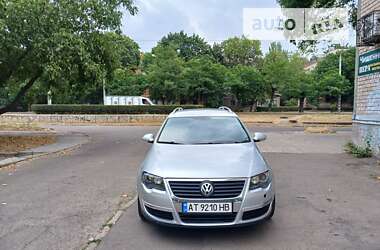 Універсал Volkswagen Passat 2010 в Миколаєві