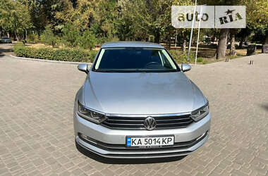 Седан Volkswagen Passat 2018 в Кривому Розі