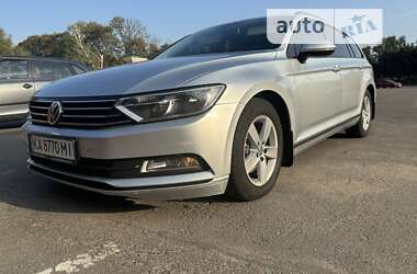 Универсал Volkswagen Passat 2015 в Кагарлыке