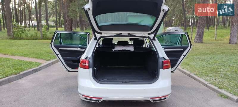 Универсал Volkswagen Passat 2017 в Чернигове