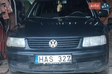 Универсал Volkswagen Passat 1998 в Старом Самборе