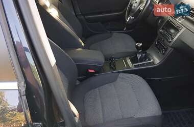 Универсал Volkswagen Passat 2011 в Львове