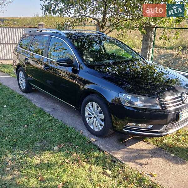 Volkswagen Passat 2011
