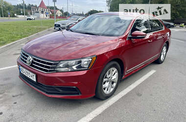 Седан Volkswagen Passat 2016 в Вінниці