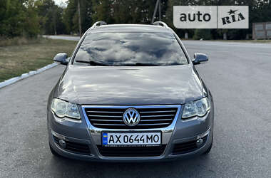 Универсал Volkswagen Passat 2006 в Валках