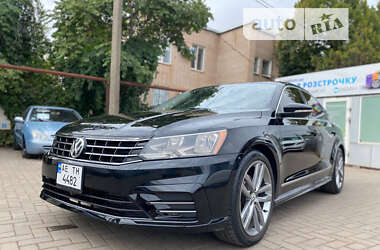 Седан Volkswagen Passat 2016 в Кривом Роге