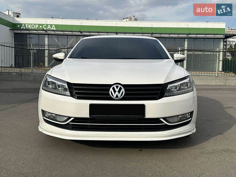 Седан Volkswagen Passat 2012 в Киеве фото 3 Седан Volkswagen Passat 2012 в Киеве
