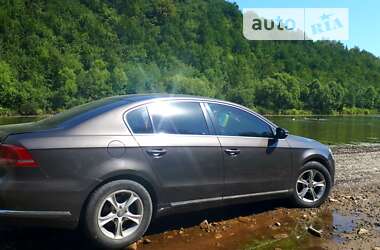 Седан Volkswagen Passat 2012 в Трускавце