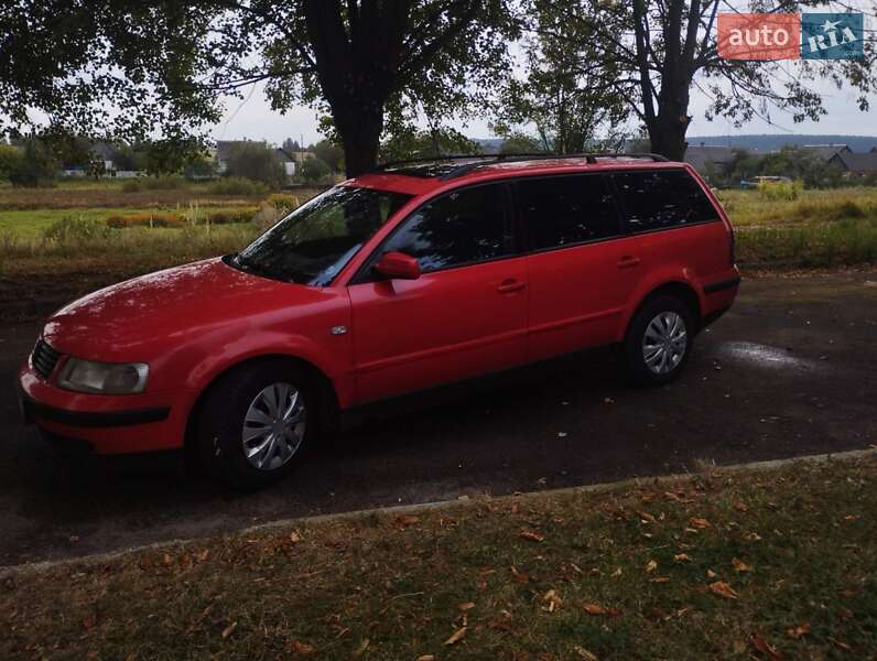 Универсал Volkswagen Passat 2000 в Костополе