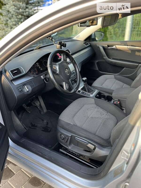 Універсал Volkswagen Passat 2011 в Самборі фото 13 Універсал Volkswagen Passat 2011 в Самборі