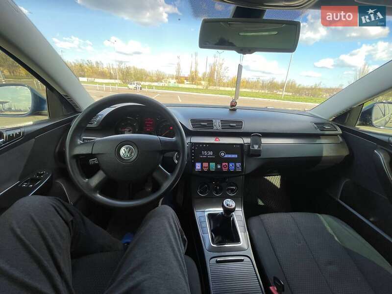Універсал Volkswagen Passat 2007 в Дніпрі