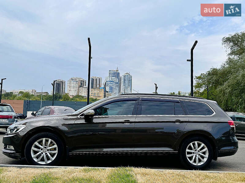 Універсал Volkswagen Passat 2015 в Дніпрі фото 4 Універсал Volkswagen Passat 2015 в Дніпрі