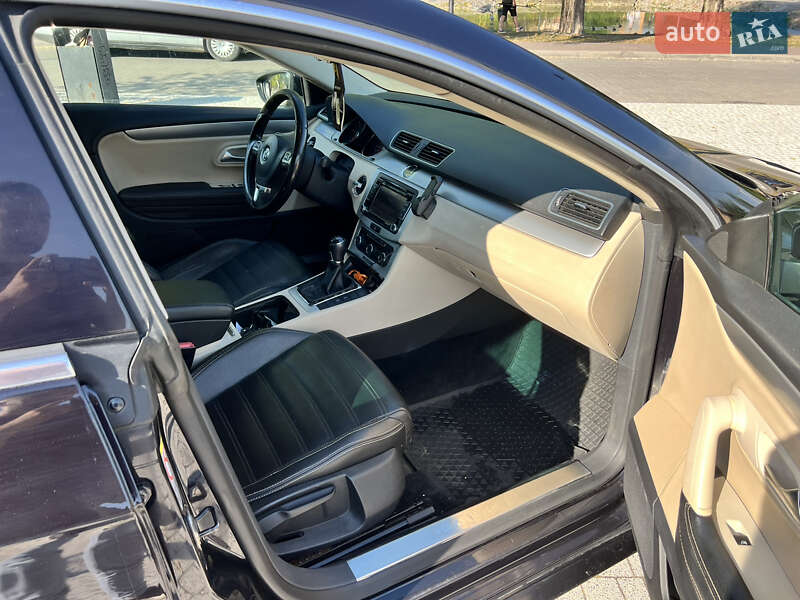 Седан Volkswagen Passat 2011 в Львові фото 5 Седан Volkswagen Passat 2011 в Львові