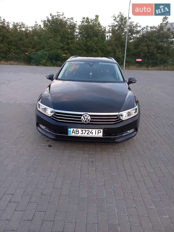 Универсал Volkswagen Passat 2018 в Калиновке фото 2 Универсал Volkswagen Passat 2018 в Калиновке