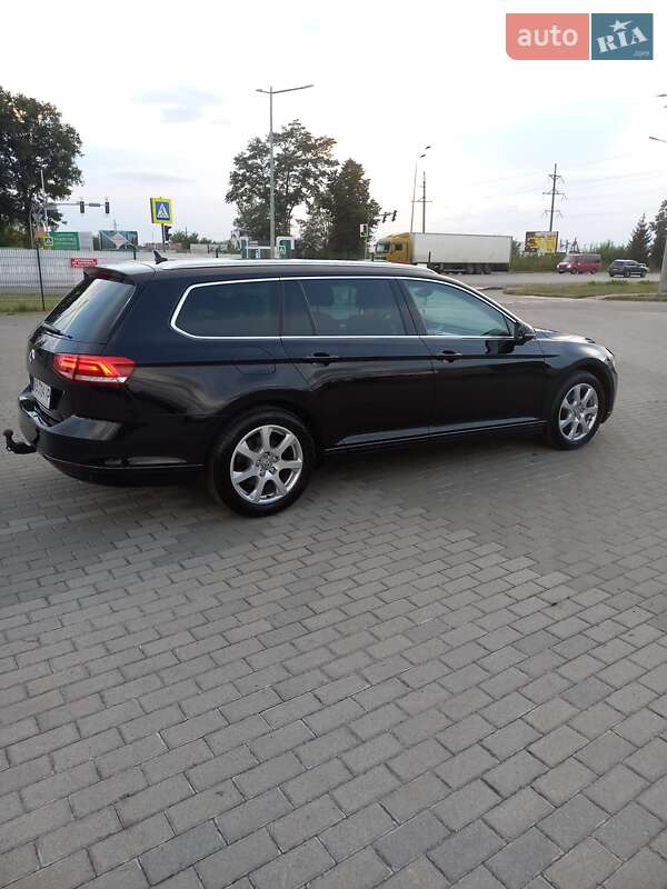 Универсал Volkswagen Passat 2018 в Калиновке фото 3 Универсал Volkswagen Passat 2018 в Калиновке