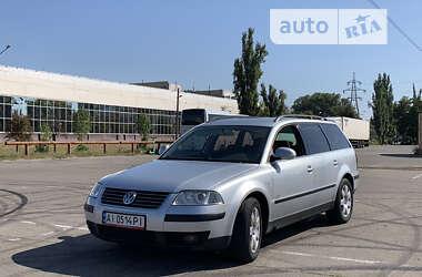 Универсал Volkswagen Passat 2004 в Киеве