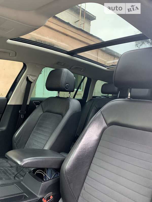 Универсал Volkswagen Passat 2015 в Харькове фото 23 Универсал Volkswagen Passat 2015 в Харькове
