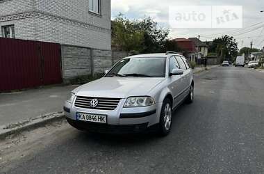 Универсал Volkswagen Passat 2002 в Киеве