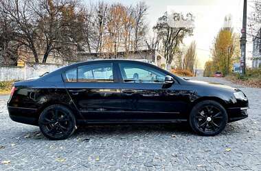 Седан Volkswagen Passat 2007 в Киеве