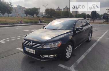 Седан Volkswagen Passat 2011 в Києві