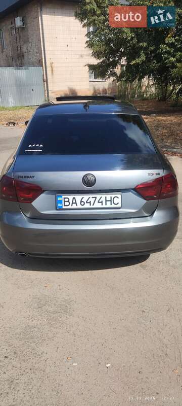 Седан Volkswagen Passat 2013 в Александрие