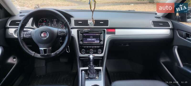Седан Volkswagen Passat 2013 в Александрие