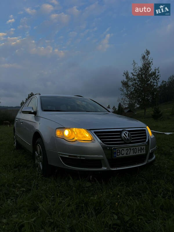 Универсал Volkswagen Passat 2006 в Самборе