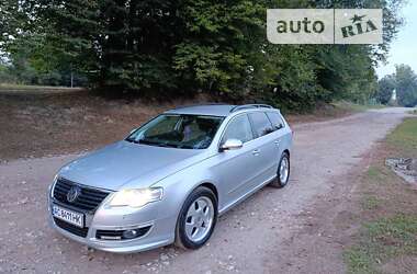 Універсал Volkswagen Passat 2007 в Іваничах