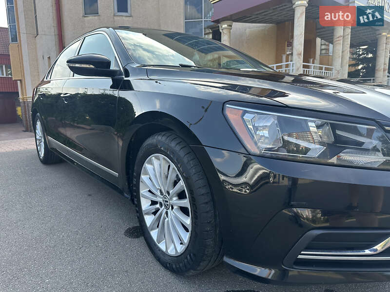 Седан Volkswagen Passat 2016 в Тернополе