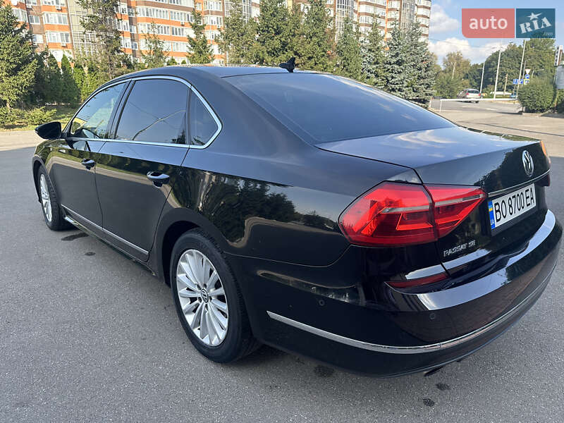 Седан Volkswagen Passat 2016 в Тернополе