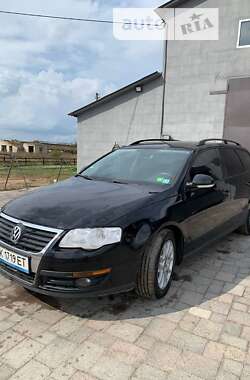 Универсал Volkswagen Passat 2006 в Сарнах