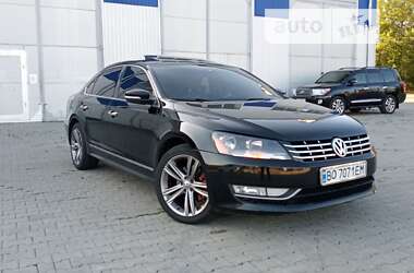 Седан Volkswagen Passat 2014 в Черновцах