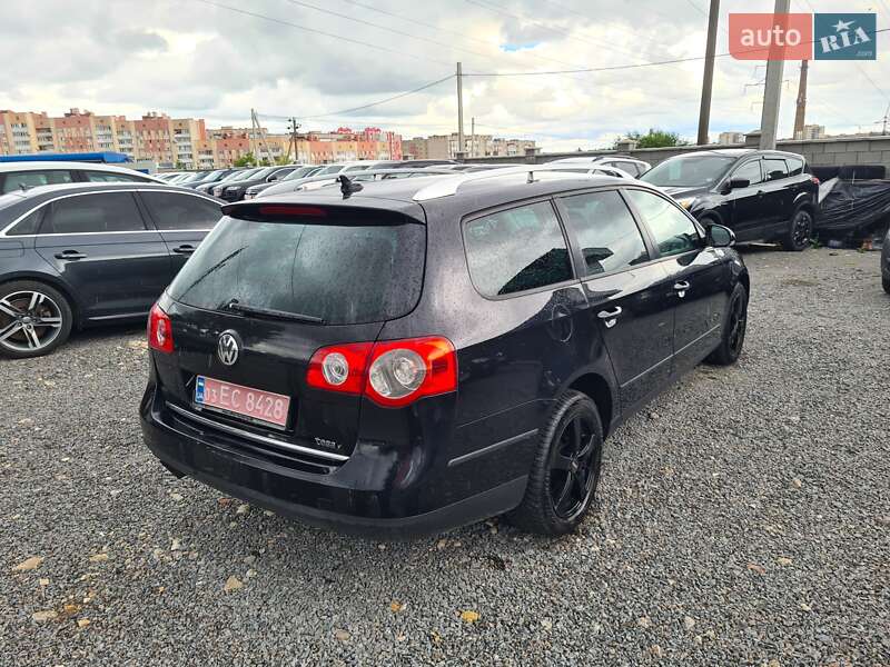 Универсал Volkswagen Passat 2009 в Ровно