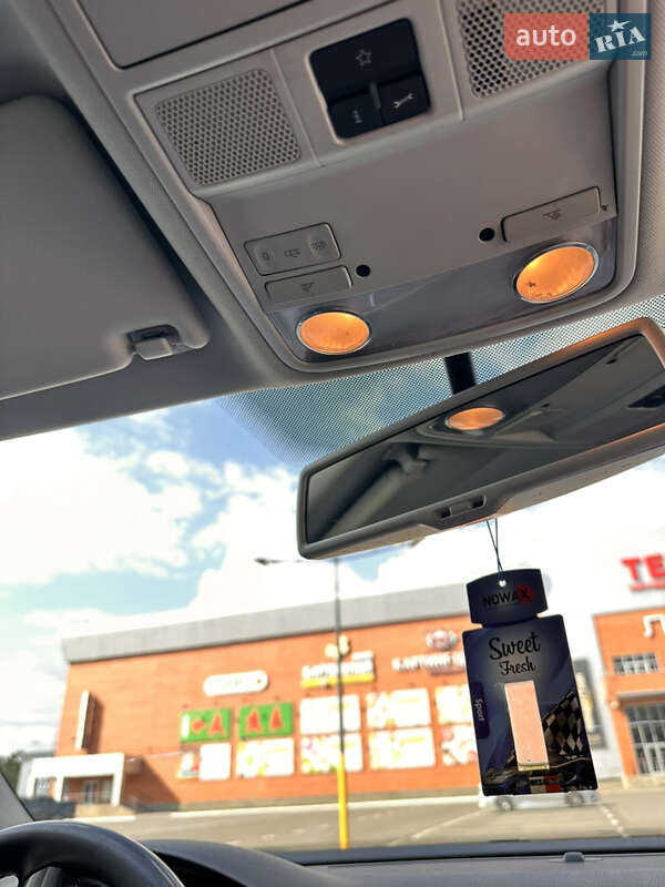 Универсал Volkswagen Passat 2010 в Броварах