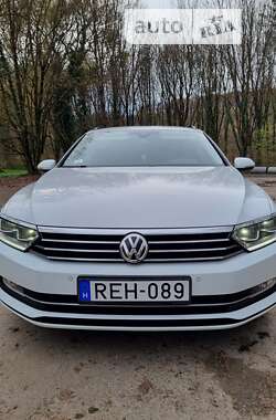 Універсал Volkswagen Passat 2015 в Береговому