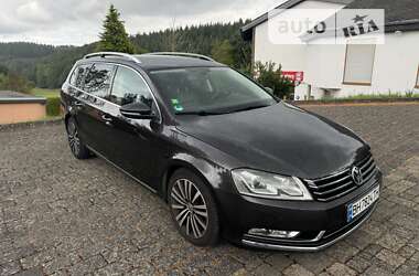 Универсал Volkswagen Passat 2011 в Харькове