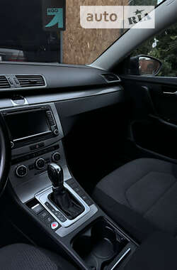 Универсал Volkswagen Passat 2012 в Луцке