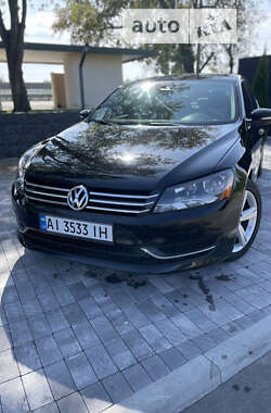 Седан Volkswagen Passat 2013 в Макарове