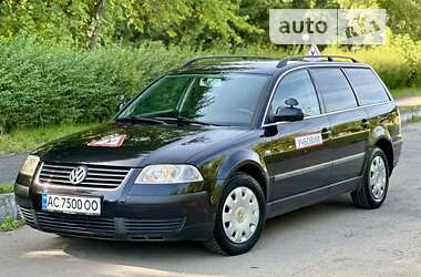 Універсал Volkswagen Passat 2001 в Луцьку