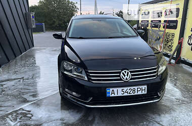 Универсал Volkswagen Passat 2011 в Фастове