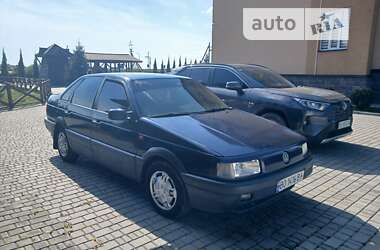 Седан Volkswagen Passat 1991 в Монастыриске