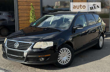 Универсал Volkswagen Passat 2009 в Червонограде