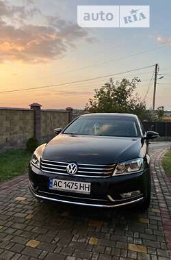 Седан Volkswagen Passat 2011 в Камені-Каширському