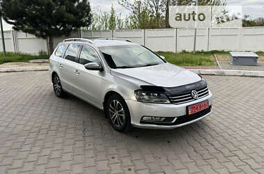 Универсал Volkswagen Passat 2012 в Одессе