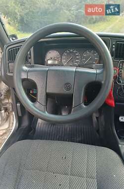 Седан Volkswagen Passat 1988 в 